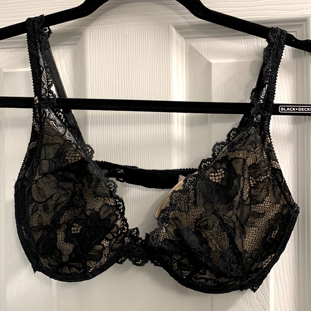 Victoria’s Secret Very Sexy, Black Lace Push-Up without Padding. Size 34D